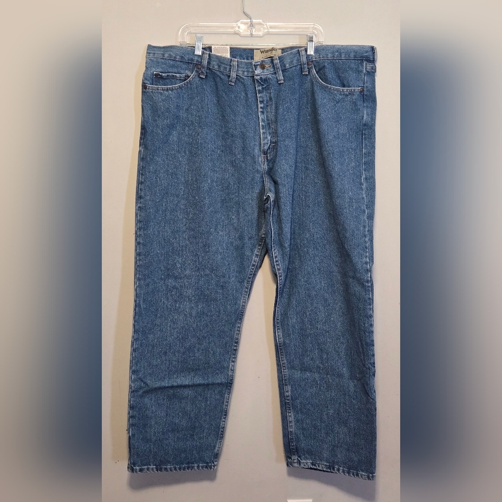 Wrangler Authentics Men's Classic Regular Fit Jean, Light Blue NWT 46W X 30L